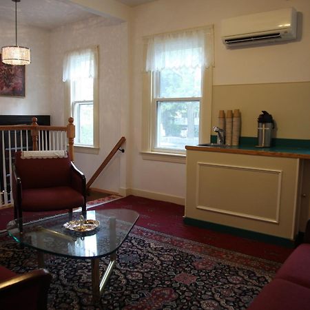 A Friendly Inn At Harvard كامبريدج المظهر الخارجي الصورة