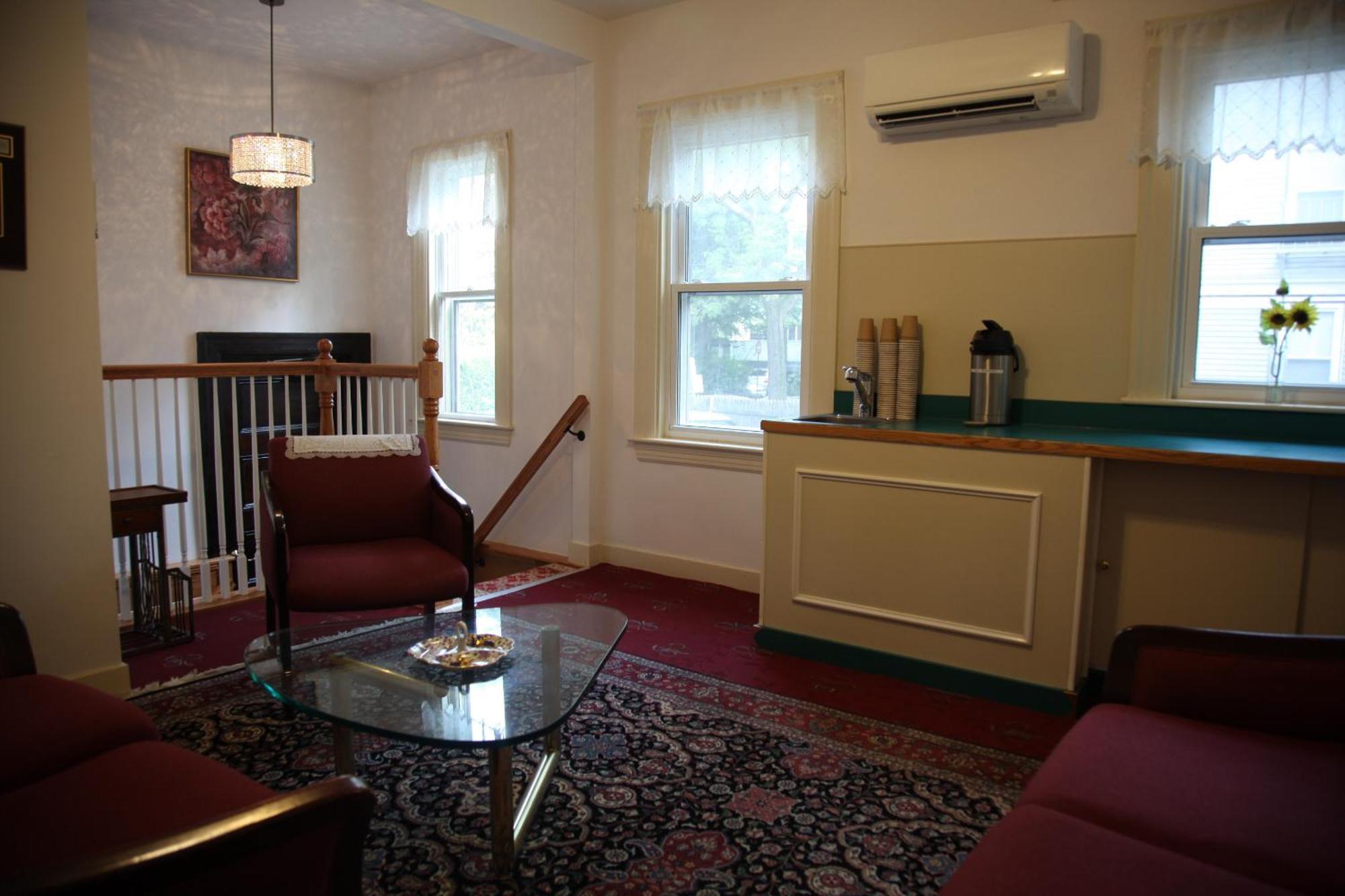 A Friendly Inn At Harvard كامبريدج المظهر الخارجي الصورة