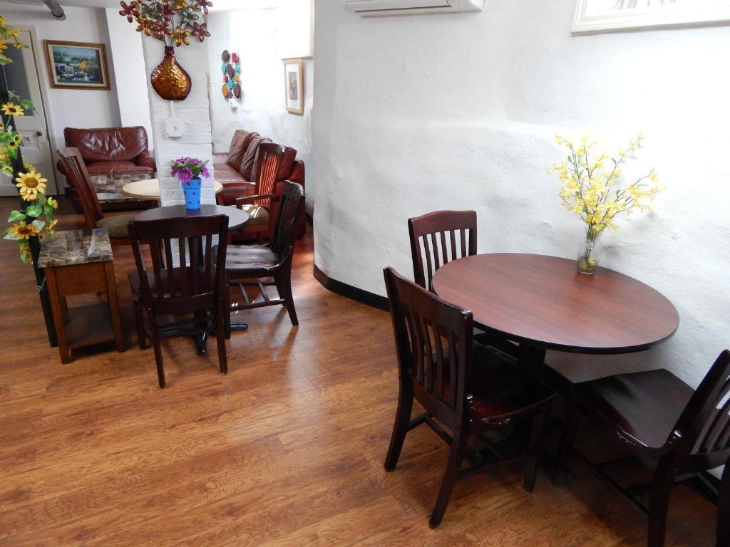 A Friendly Inn At Harvard كامبريدج المظهر الخارجي الصورة